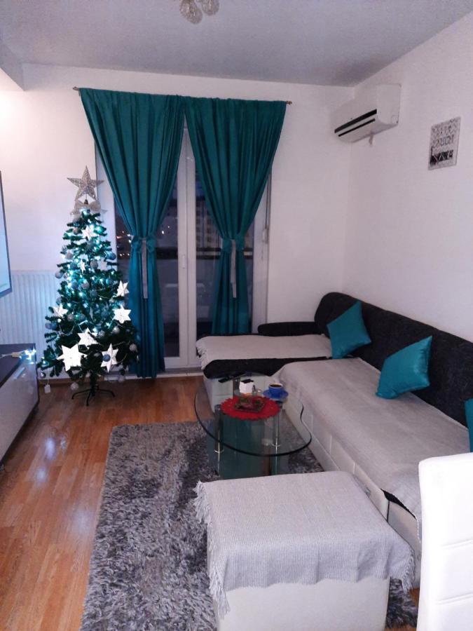 Omega Hotel Doboj Buitenkant foto